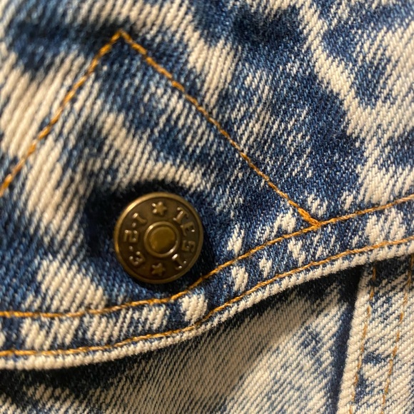 Real vintage acid wash jean jacket - Picture 6 of 12